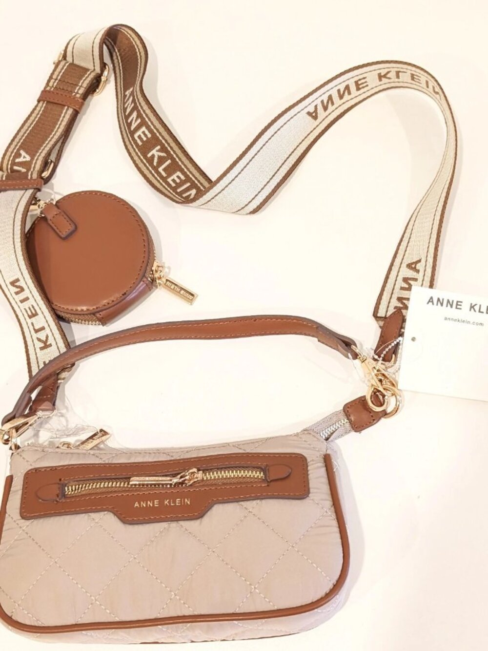 NWT Anne Klein Quilted Crossbody Bag Purse Web Guitar Strap Coin Pouch Tan Beige